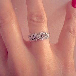 Diamond XOXO ring discontinued style